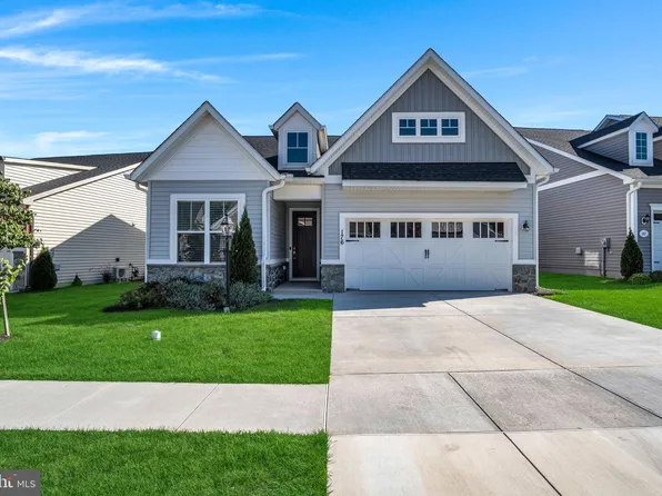 176 Rustic Wood Dr, Gettysburg, PA 17325