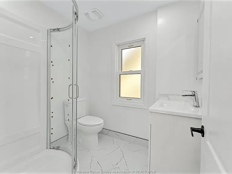 1245 Giles Blvd E — Photo 19