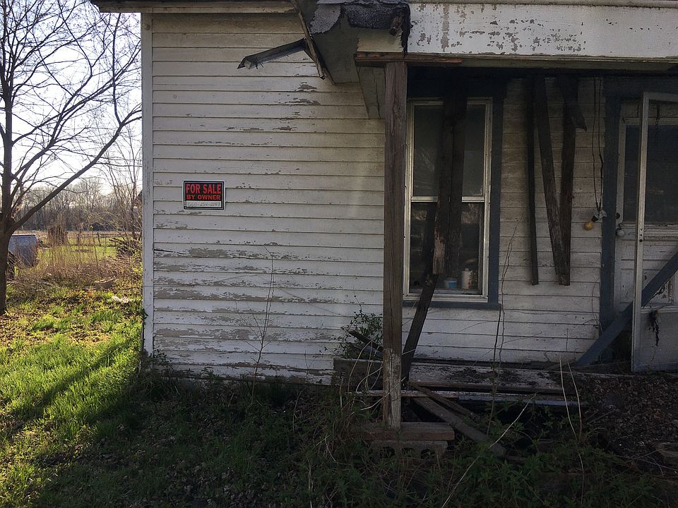 2nd image of 312 S Main St