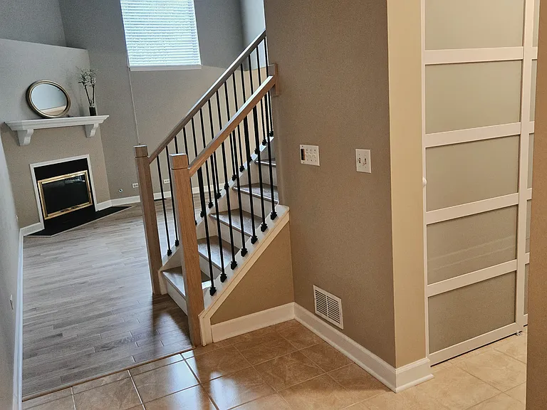 126 Hampton Ave — Photo 3