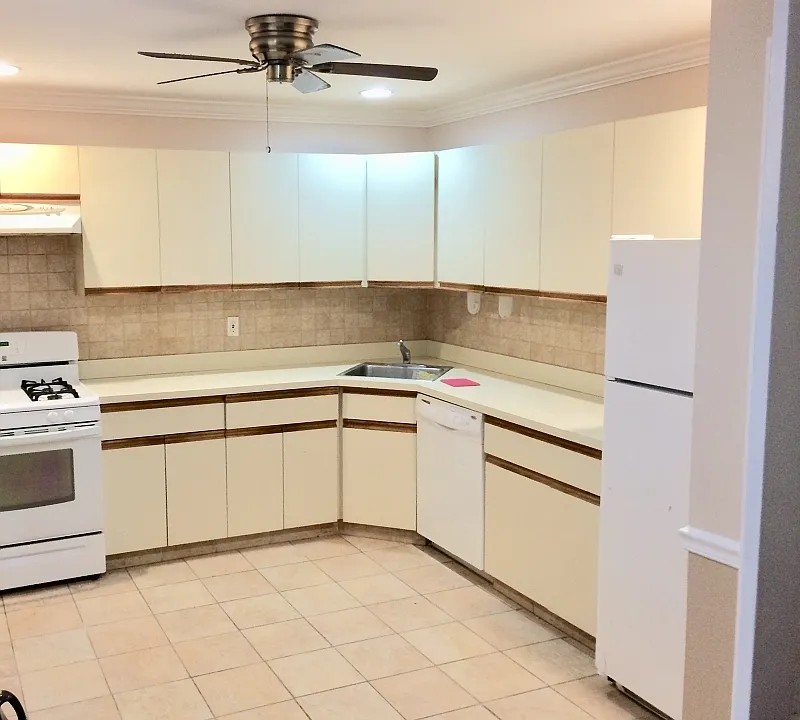 142 Totowa Rd #205