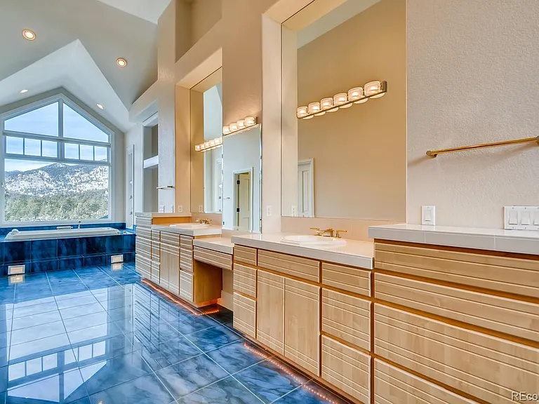 3883 Mountainside Trl — Photo 20
