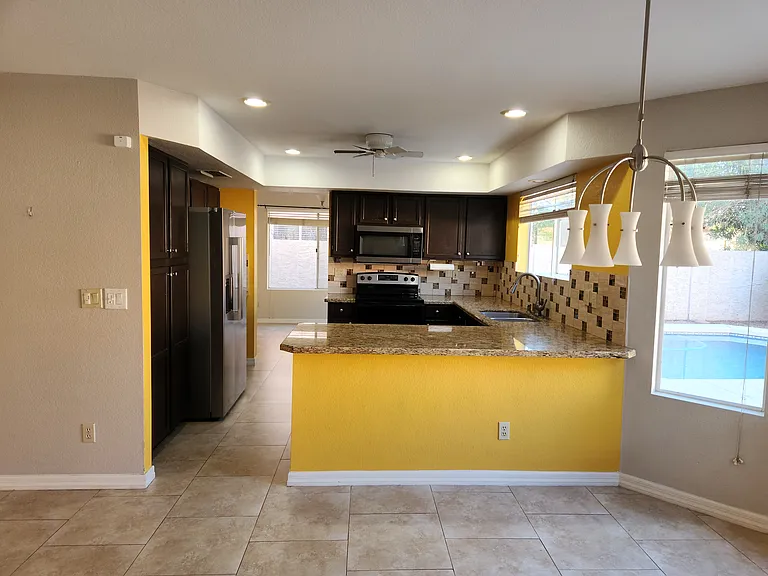 4122 E Windsong Dr — Photo 3