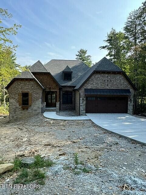 1st image of 34 Benwick Ct