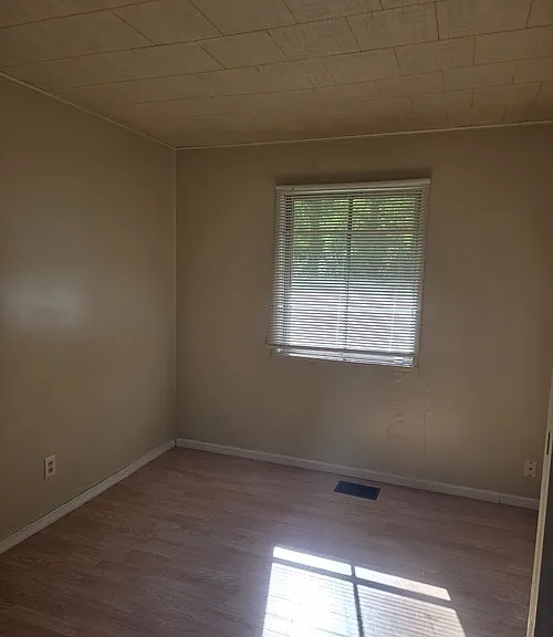 1809 Pope Ave — Photo 6