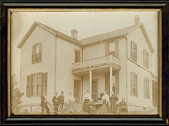 Circa 1880
