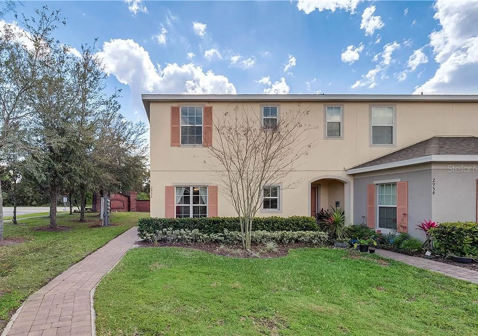 3 Bedroom 3 Bath Kissimmee Emerald Lake Townhome with 2 Master Suites and Stainless Appliances! — Photo 2