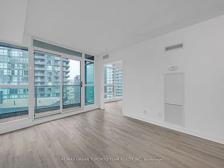 600 Fleet St #1901 — Photo 8