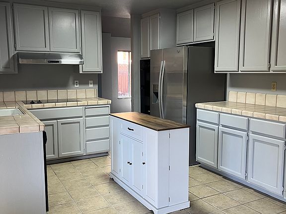 5th image of 245 Covey Ln