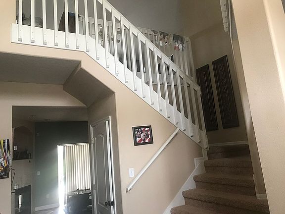 3rd image of 1255 Selbydon Way