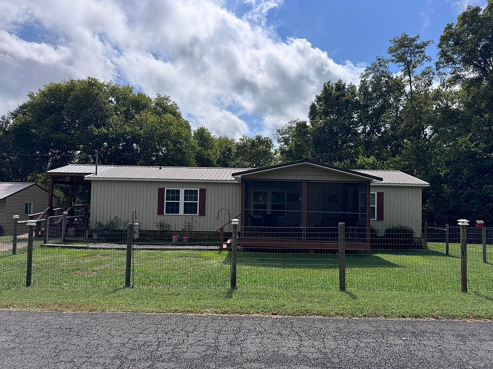 1st image of 2205 Carmichael Rd