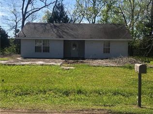 13198 Willow St, Vacherie, LA 70090