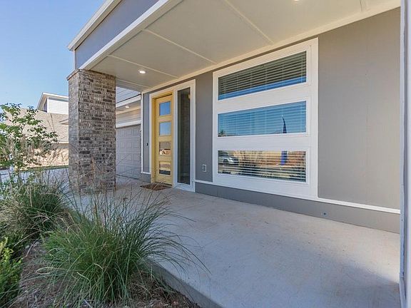 5th image of 512 Nw 179th Street
