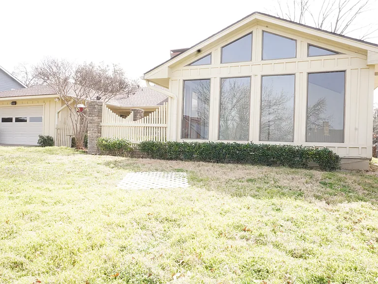 2721 Timberleaf Dr — Photo 21