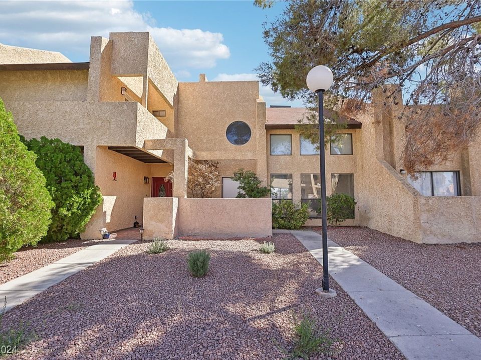 1st image of 3951 S Torrey Pines Dr