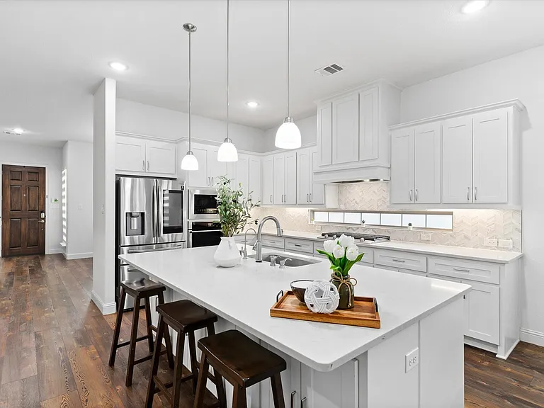 12543 Mercer Pkwy — Photo 11