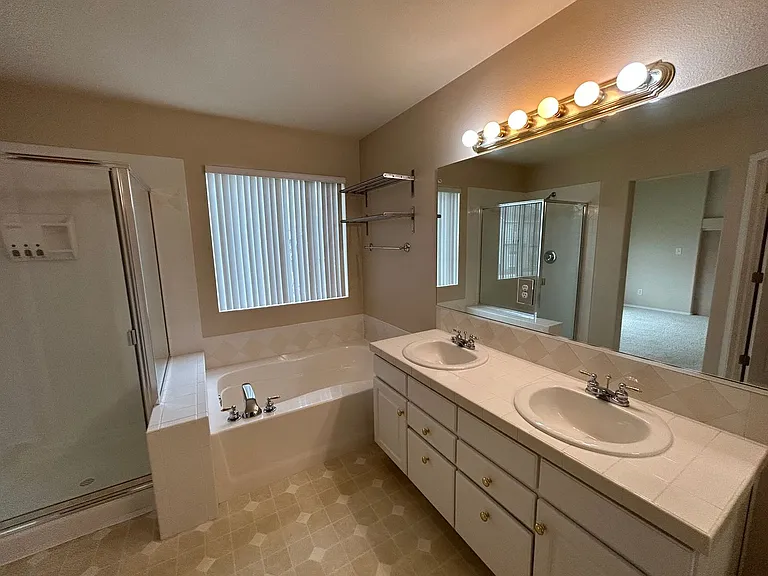 421 Talus Rd — Photo 14