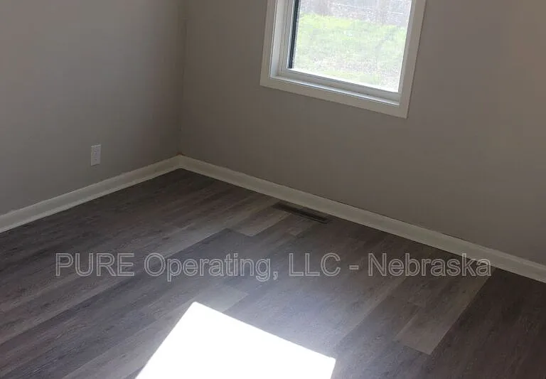 670 S 69th St — Photo 22