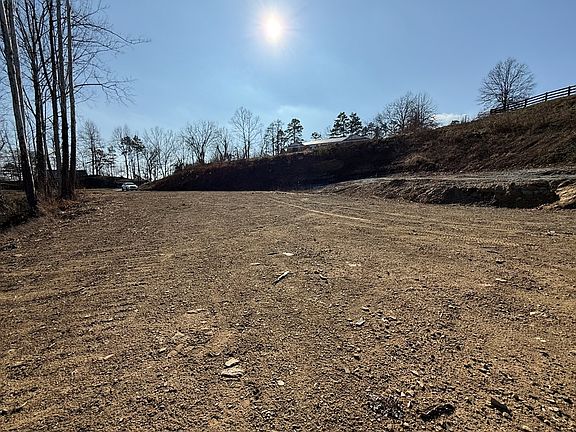 5th image of 0 Tower Hill Rd