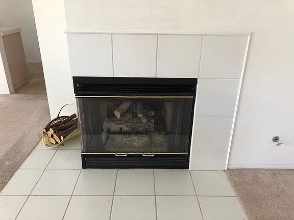 3rd image of 24522 McBean Pkwy APT 8