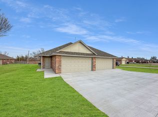 3307 S 23rd St, Chickasha, OK 73018