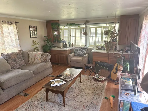 228 S Mesa St, Mancos, CO 81328