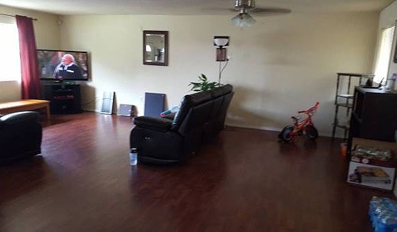 5th image of 410 Nicolai Ave