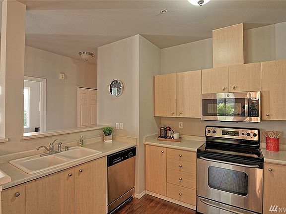 5th image of 14715 1st Ln NE Unit 101
