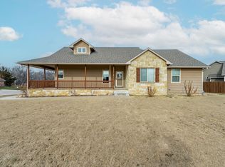 928 E North Crest Rd, El Dorado, KS 67042