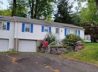 107 Long Island View Rd, Milford, CT 06460