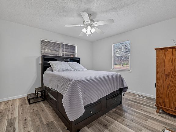 5th image of 5554 Birmingport Rd