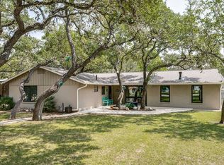336 Skyforest Dr, Hollywood Park, TX 78232