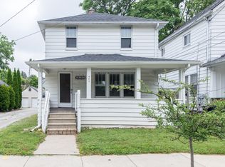 945 Woodlawn Ave, Ann Arbor, MI 48104