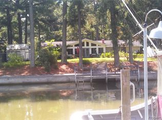 8349 Little England Rd, Hayes, VA 23072