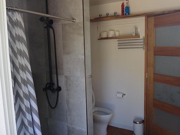 Fully remodeled bathroom