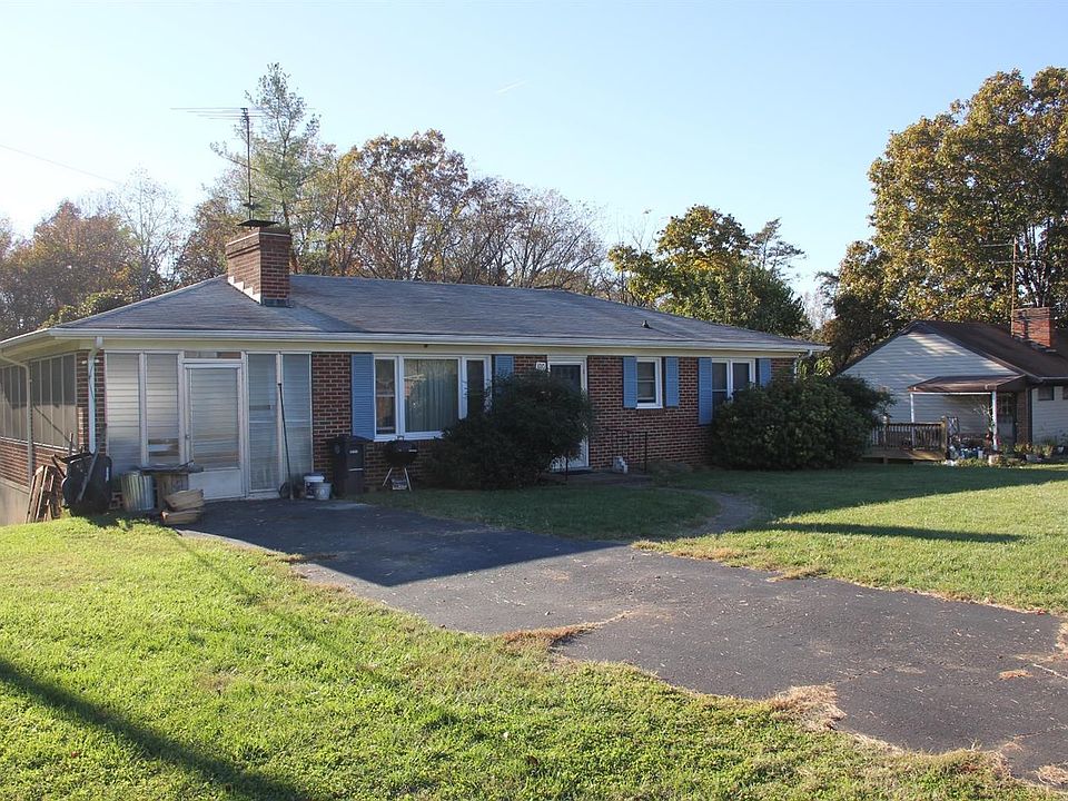 1st image of 100 Pleasant View Dr