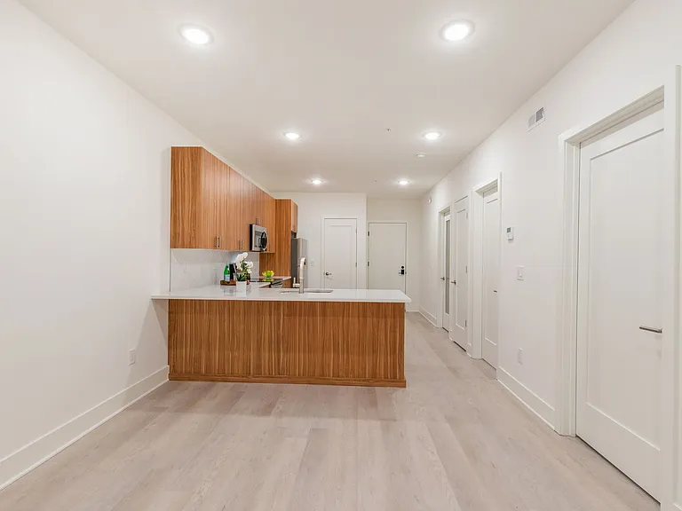 Wharton Flats — Photo 10