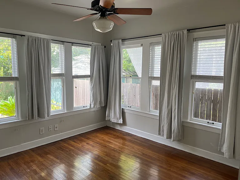 511 Harris Ave #A — Photo 10