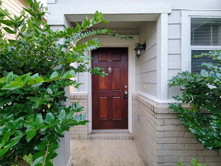20759 Cypress Crescent Ln — Photo 3