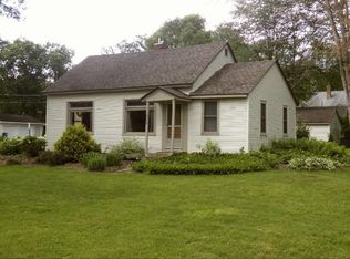 655 S Main St, River Falls, WI 54022