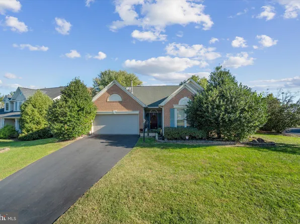 20944 Cox Mills Ct, Ashburn, VA 20147