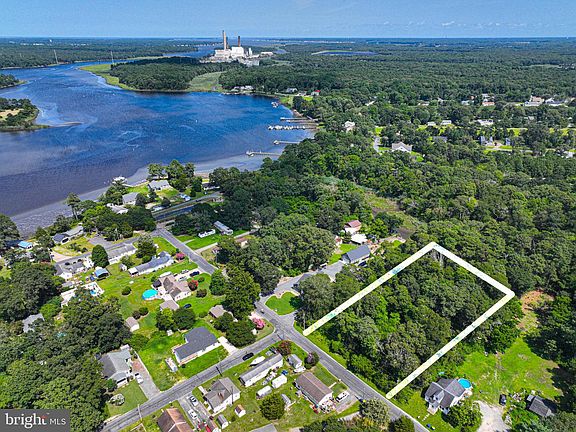 2nd image of 27892 Possum Point Rd