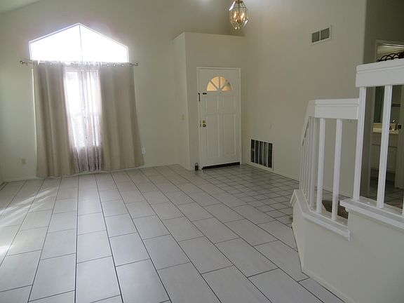3rd image of 30609 Blue Lagoon Cir