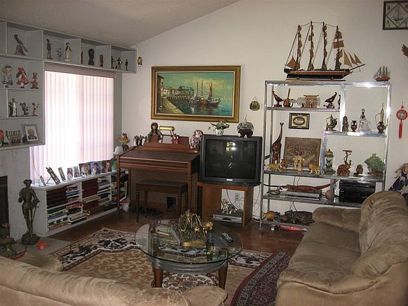 5th image of 4215 Porte De Palmas Unit 206