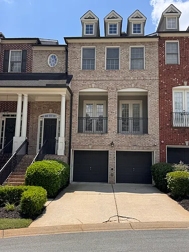 1454 Montclair Ct Photo 1