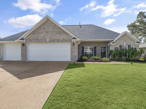 436 Strawberry Ridge Dr, Medina, TN 38355