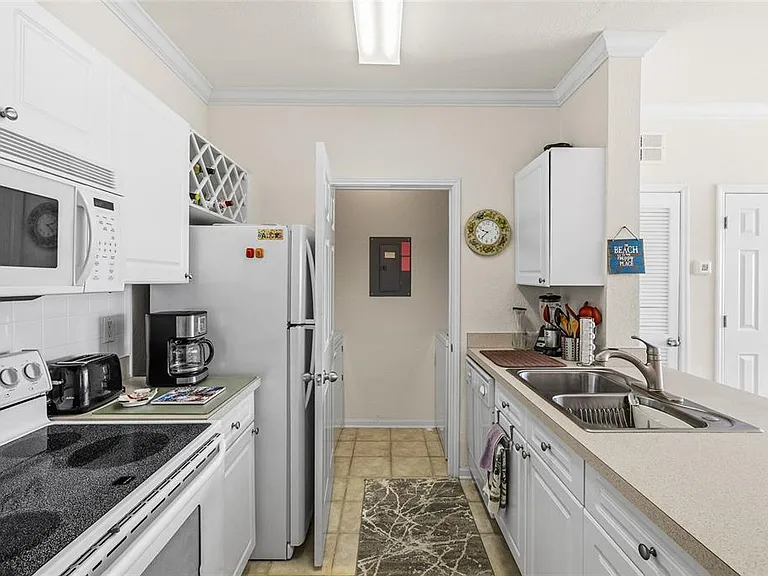 1216 S Missouri Ave #203 — Photo 5