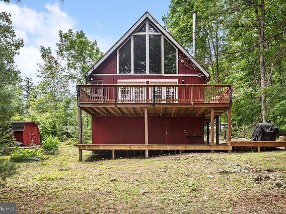 2nd image of 485 Cottonwood Dr