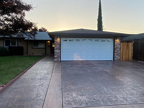 106 Tahoe Dr Photo 1
