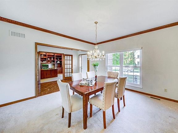 5th image of 9520 Parkfield Place Dr